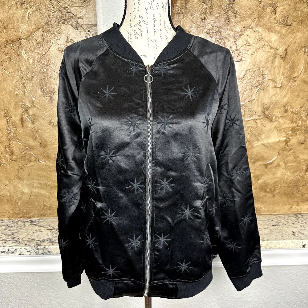 Honey Punch Bomber Jacket Women's Medium Black Full Zip Embroidered Stars